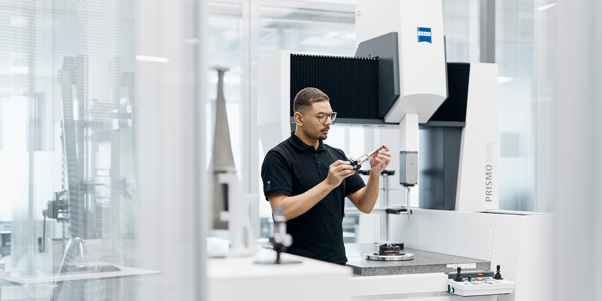 Se strojem ZEISS PRISMO fortis začíná nová éra